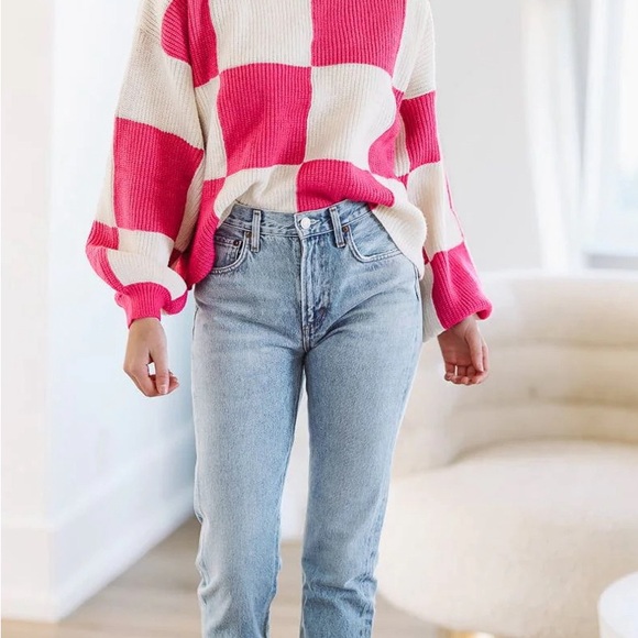 Adorable, Moon and Madison Junior Sweater🩷 - Picture 6 of 6